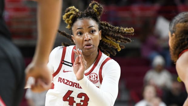 Razorbacks' Makayla Daniels against Georgia on Sunday